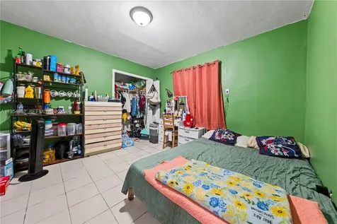 2110 NW 34th Street Miami FL 33142