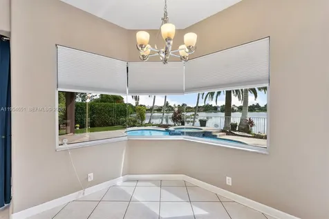 5037 NW 119th Terrace Coral Springs FL 33076