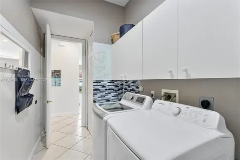 5037 NW 119th Terrace Coral Springs FL 33076