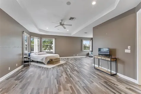 5037 NW 119th Terrace Coral Springs FL 33076