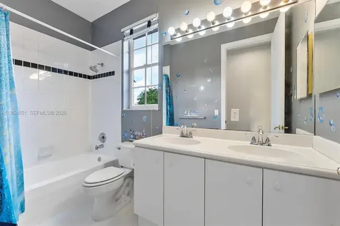 5037 NW 119th Terrace Coral Springs FL 33076