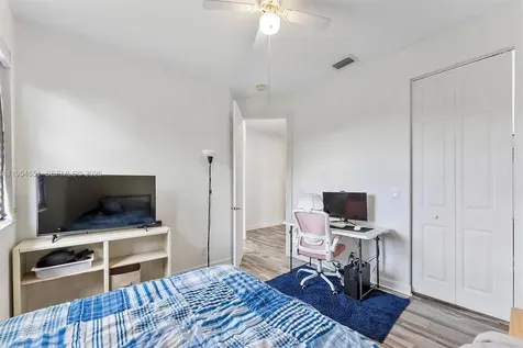 5037 NW 119th Terrace Coral Springs FL 33076