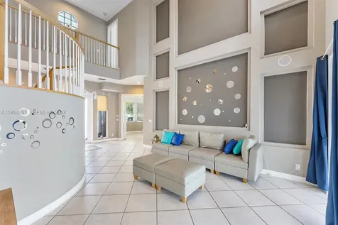 5037 NW 119th Terrace Coral Springs FL 33076