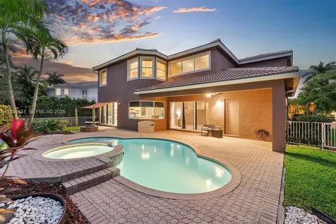 5037 NW 119th Terrace Coral Springs FL 33076