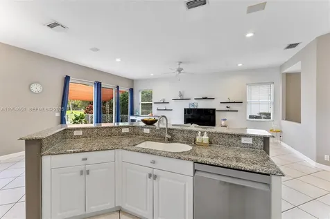 5037 NW 119th Terrace Coral Springs FL 33076
