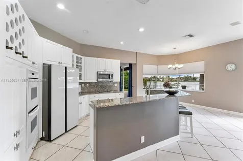 5037 NW 119th Terrace Coral Springs FL 33076
