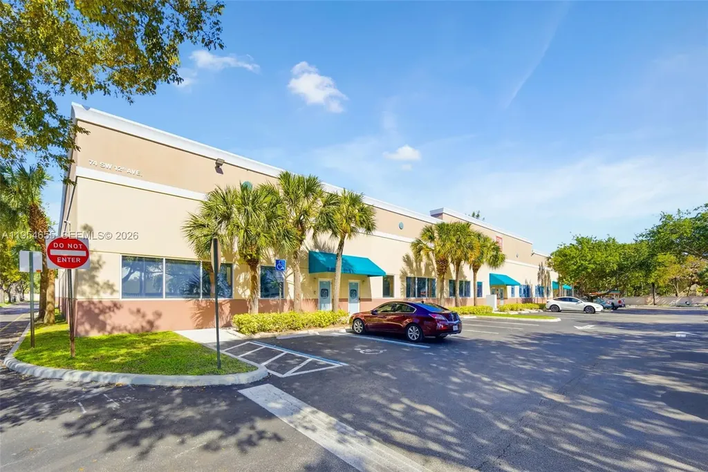 74 SW 12th Avenue Dania Beach FL 33004