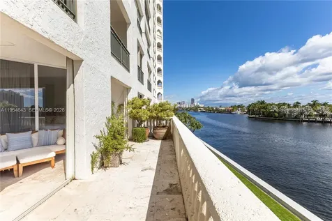 20165 NE 39th Place Aventura FL 33180