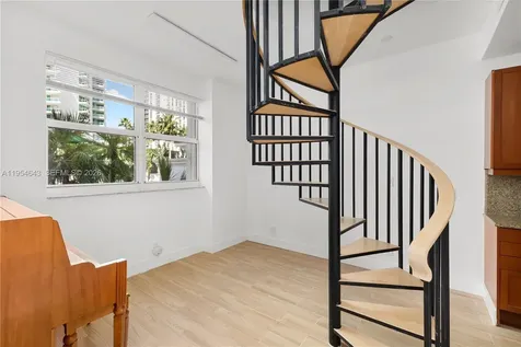 20165 NE 39th Place Aventura FL 33180