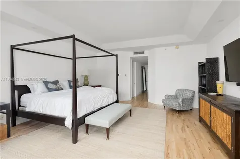 20165 NE 39th Place Aventura FL 33180
