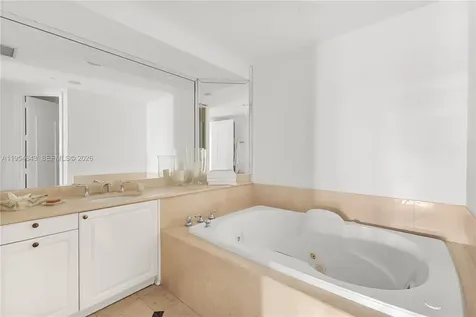20165 NE 39th Place Aventura FL 33180