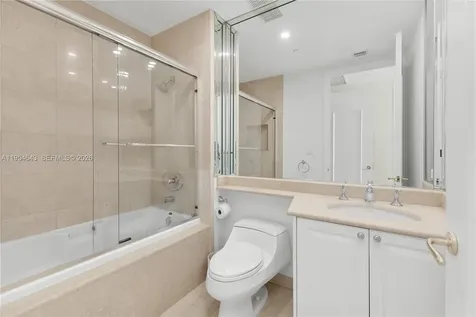 20165 NE 39th Place Aventura FL 33180