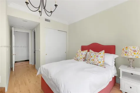 20165 NE 39th Place Aventura FL 33180