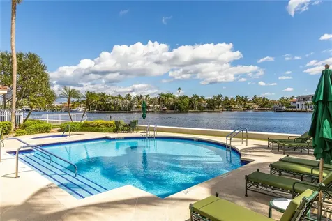 20165 NE 39th Place Aventura FL 33180