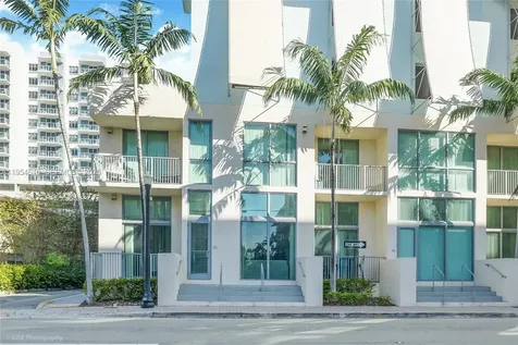 140 S Dixie Highway Hollywood FL 33020