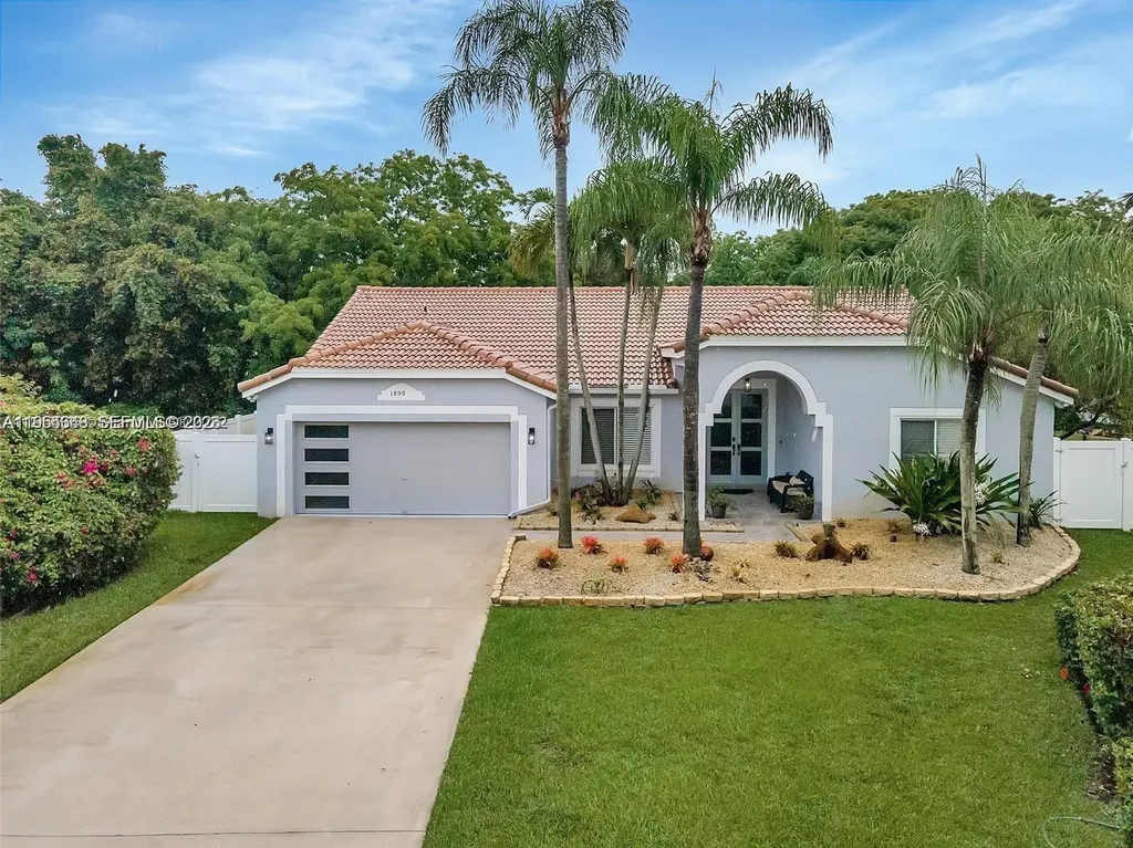 1800 Water Ridge Drive Weston FL 33326