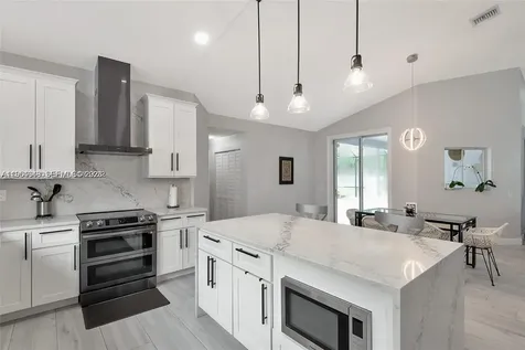 1800 Water Ridge Drive Weston FL 33326