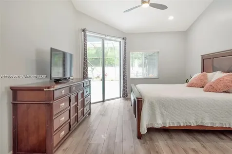 1800 Water Ridge Drive Weston FL 33326