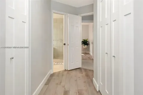 1800 Water Ridge Drive Weston FL 33326