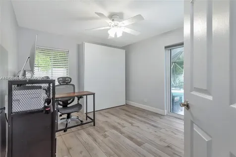 1800 Water Ridge Drive Weston FL 33326