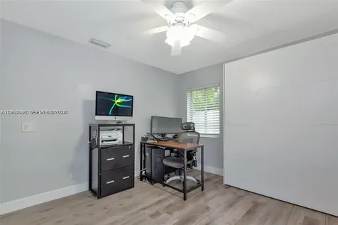 1800 Water Ridge Drive Weston FL 33326