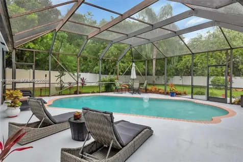1800 Water Ridge Drive Weston FL 33326