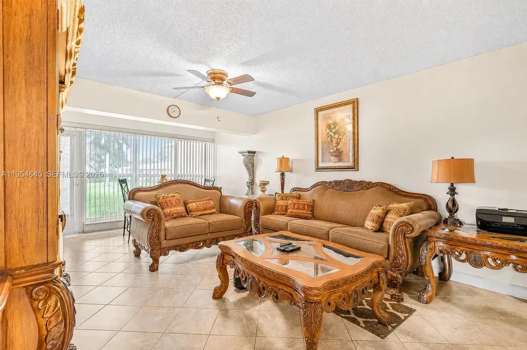 1521 NW 18th Avenue Delray Beach FL 33445