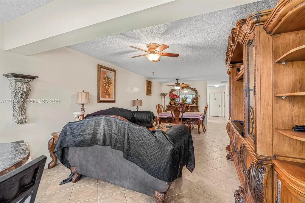 1521 NW 18th Avenue Delray Beach FL 33445
