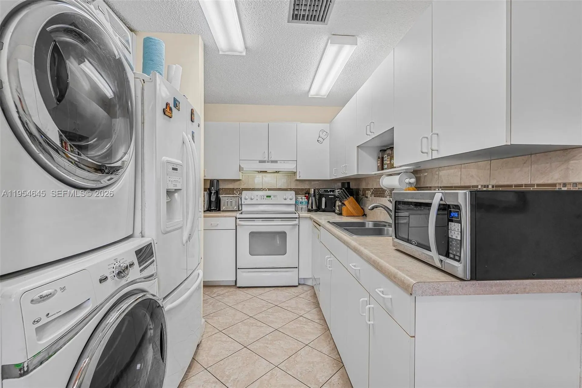 1521 NW 18th Avenue Delray Beach FL 33445