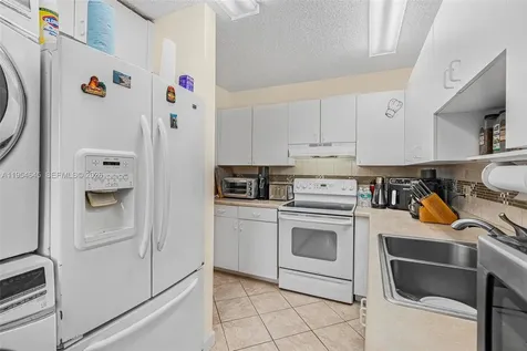1521 NW 18th Avenue Delray Beach FL 33445