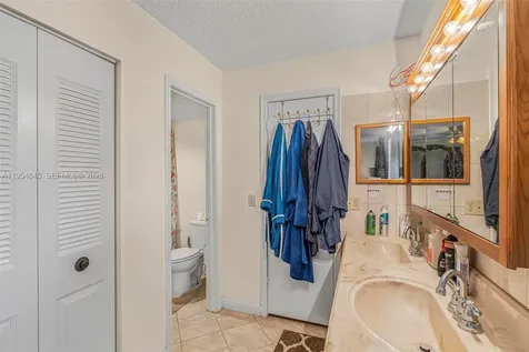 1521 NW 18th Avenue Delray Beach FL 33445