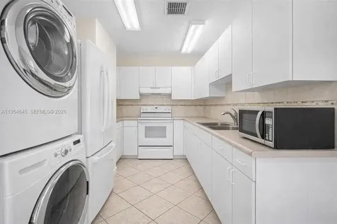1521 NW 18th Avenue Delray Beach FL 33445
