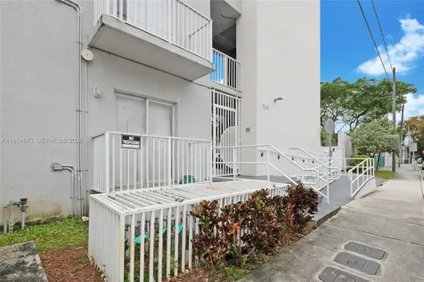 750 SW 2nd Street Miami FL 33130