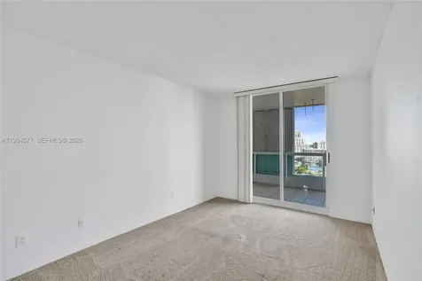 21205 Yacht Club Drive Aventura FL 33180