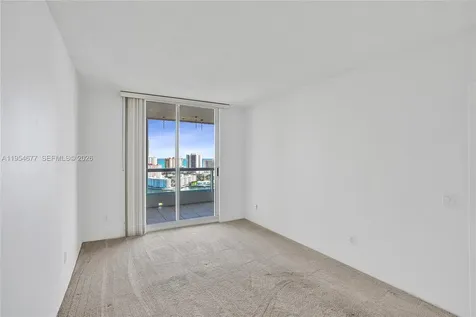 21205 Yacht Club Drive Aventura FL 33180