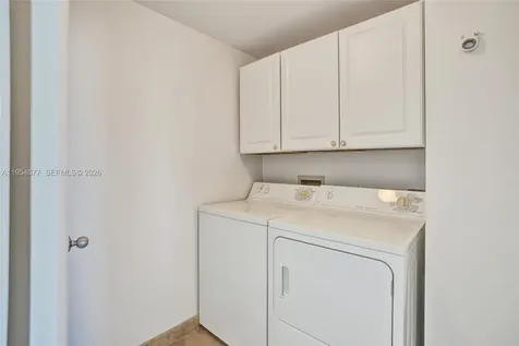 21205 Yacht Club Drive Aventura FL 33180