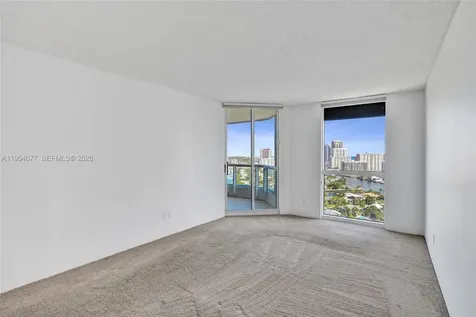 21205 Yacht Club Drive Aventura FL 33180