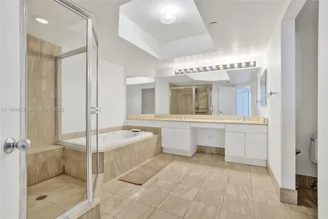 21205 Yacht Club Drive Aventura FL 33180