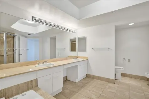21205 Yacht Club Drive Aventura FL 33180