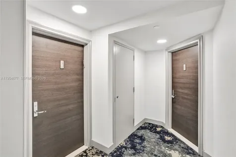 21205 Yacht Club Drive Aventura FL 33180