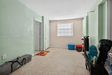 10340 NW 32nd Place Miami FL 33147