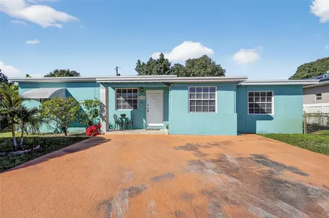 10340 NW 32nd Place Miami FL 33147