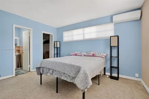 10340 NW 32nd Place Miami FL 33147