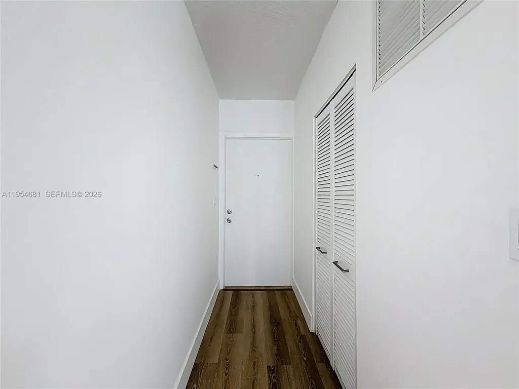 2424 SE 17th Causeway Fort Lauderdale FL 33316