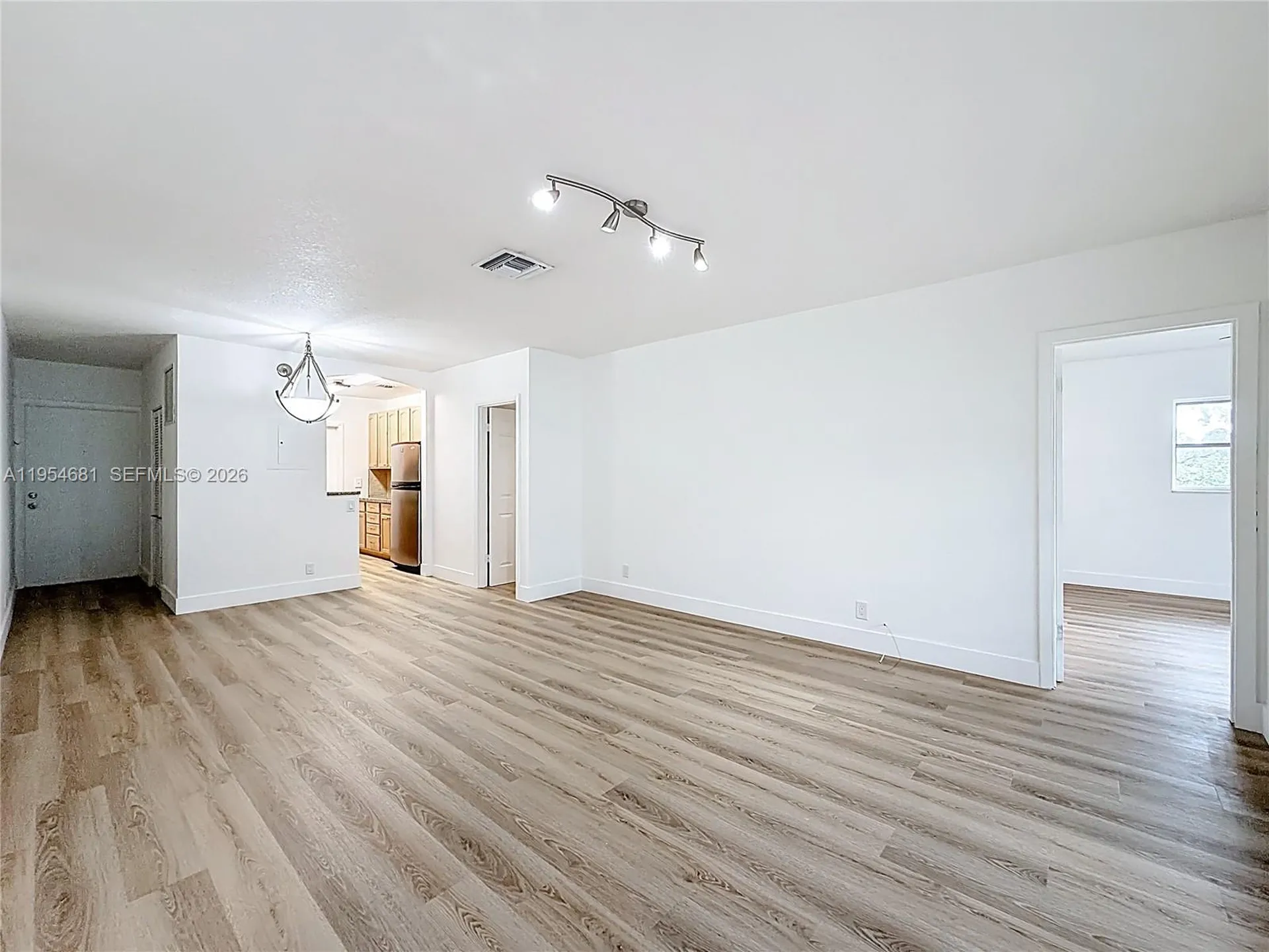2424 SE 17th Causeway Fort Lauderdale FL 33316