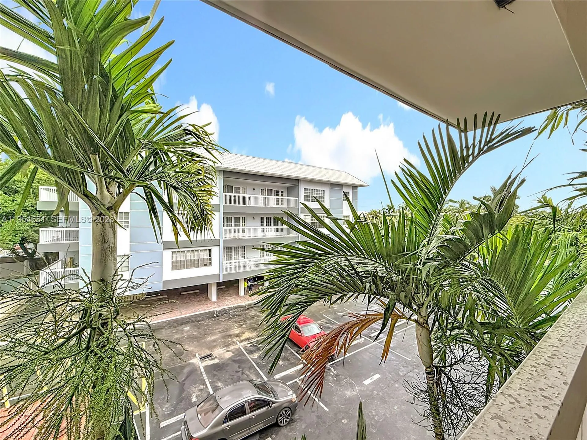 2424 SE 17th Causeway Fort Lauderdale FL 33316