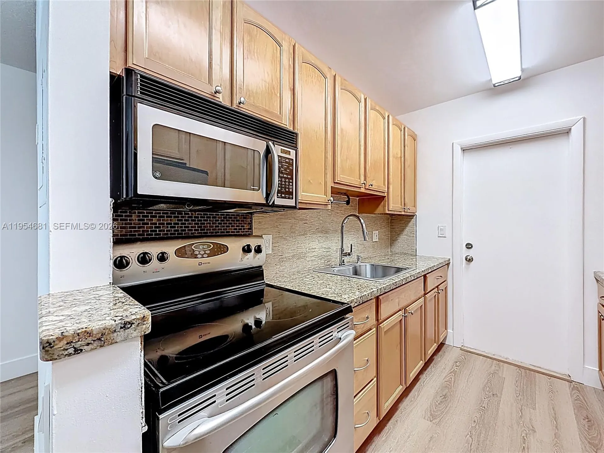 2424 SE 17th Causeway Fort Lauderdale FL 33316
