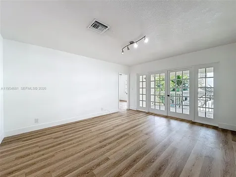 2424 SE 17th Causeway Fort Lauderdale FL 33316