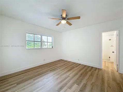 2424 SE 17th Causeway Fort Lauderdale FL 33316