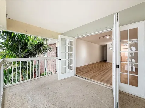 2424 SE 17th Causeway Fort Lauderdale FL 33316